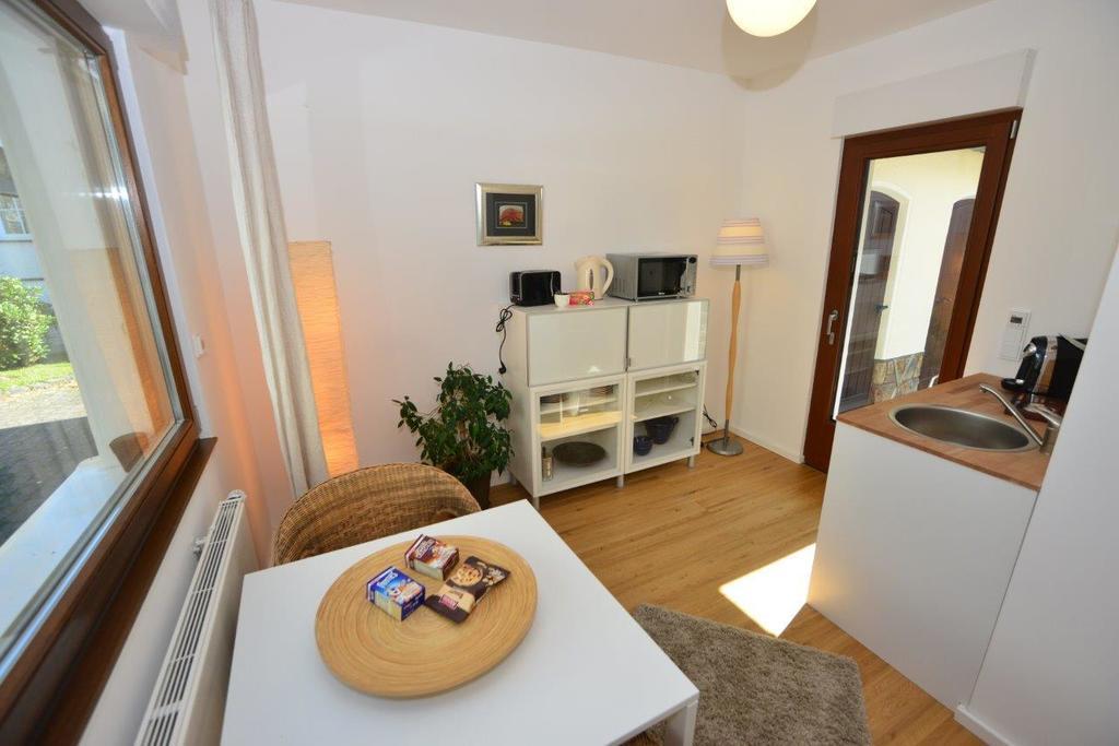Moderne Ferienwohnung Deichstrasse ヘンネフ 部屋 写真